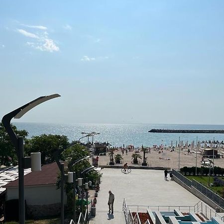 Central Apartment Mangalia Kültér fotó